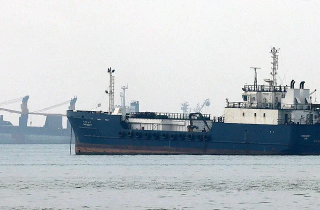 Iran-Gulf Talks Delayed as Concerns Over Oil Supplies Intensify