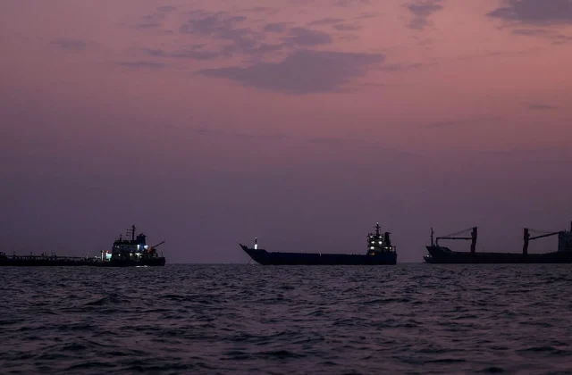 Iran Says It Will Declare ‘Prohibited Zone’ Near Strait of Hormuz