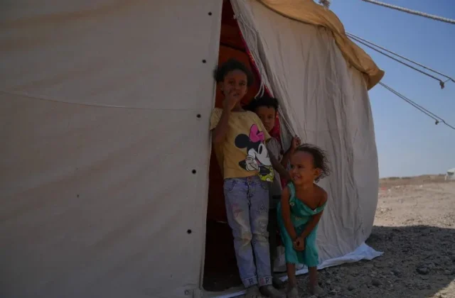 Renewed Yemen violence displaces more than 100,000 people, UNICEF says