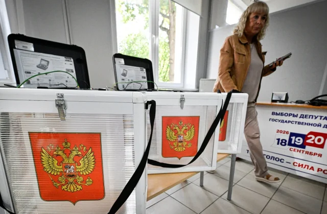 Russia holds wartime parliamentary election expected to strengthen the Kremlin’s power