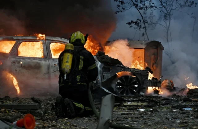 Russian Strikes Kill Five People and Target Kyiv Science Academy