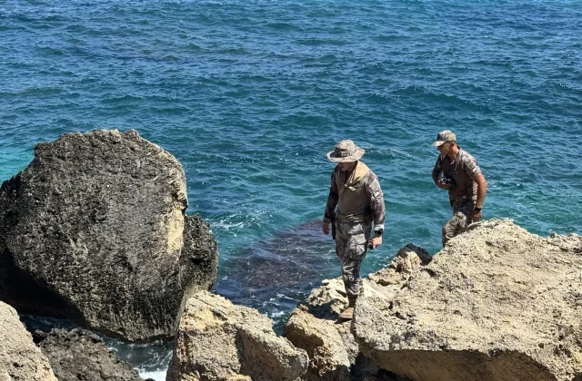 Specialist Diving Team Searches for Ferry Wreckage in Northern Cyprus