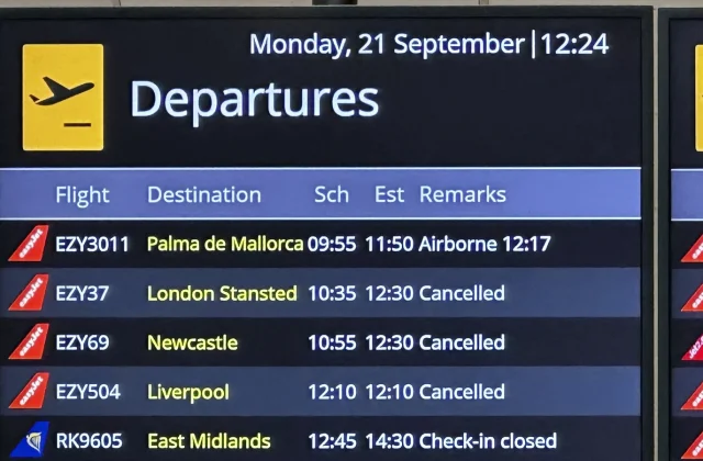UK airlines demand action after second air traffic control disruption