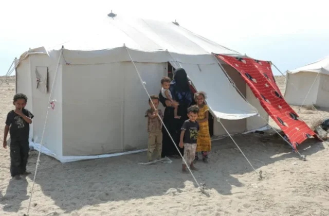 Yemen conflict displaces 112,000 people internally; thousands flee to Djibouti, IOM says