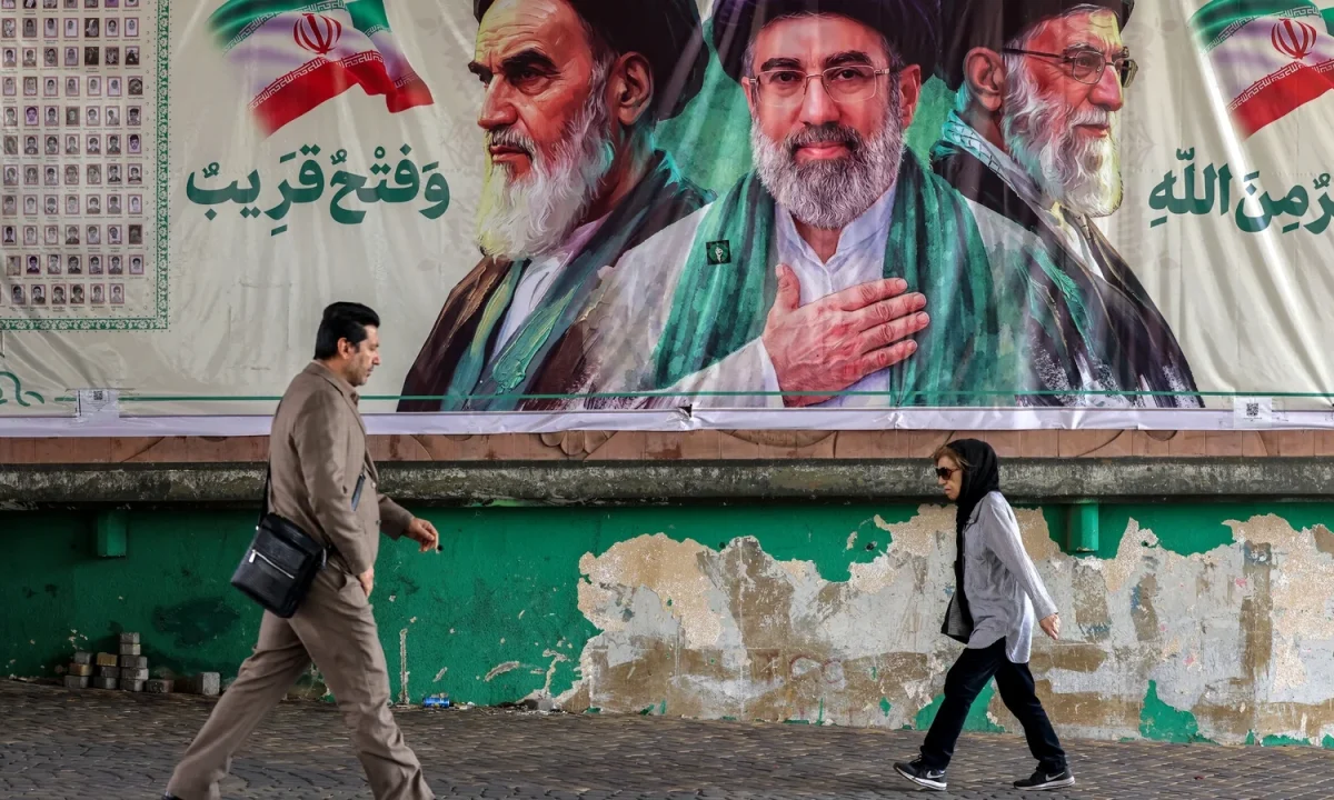 
        
        Delegations meet in Iran for talks to stop war resumption
    