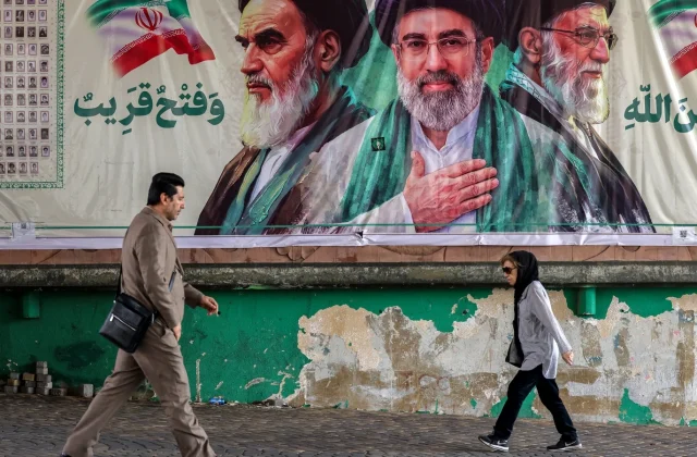 Delegations Meet in Iran for Talks to Prevent War From Resuming
