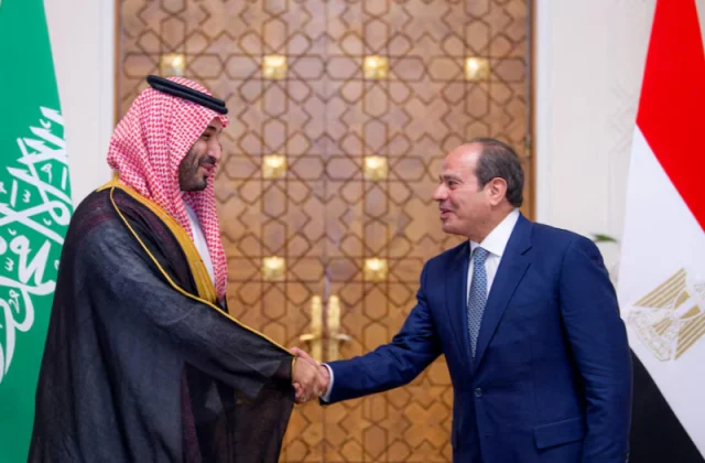 Egypt Supports Saudi Arabia’s Defense While Opposing Attacks on Yemen