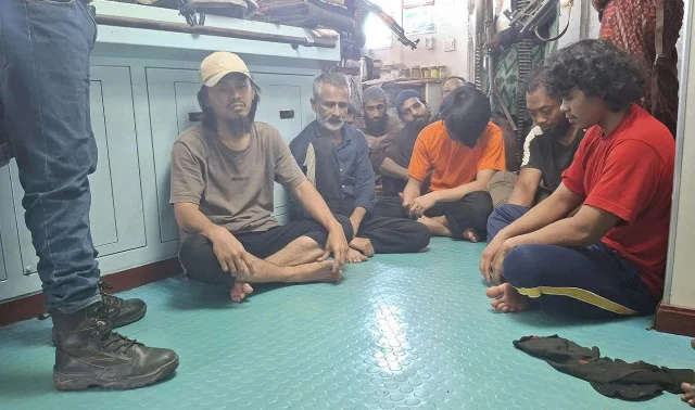Four Pakistani sailors freed from Somali pirates set to return home Saturday