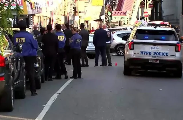 Mamdani Says ICE Agents Shot Man as Child Was Present
