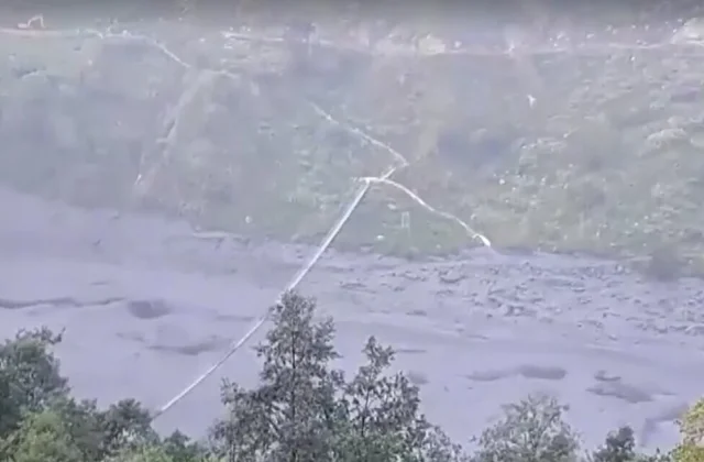 Nepal Urges Villagers to Evacuate After River Flooding