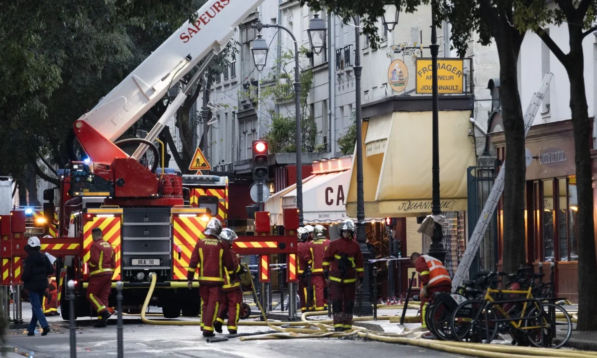 
        
        Oldest covered food market in Paris destroyed in fire
    
