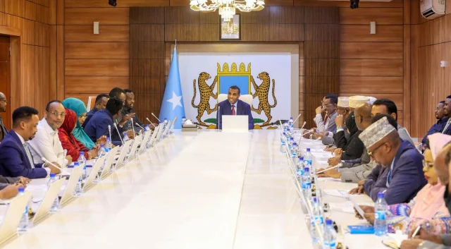 Somali Cabinet Approves Resolution to Implement Revised Constitution