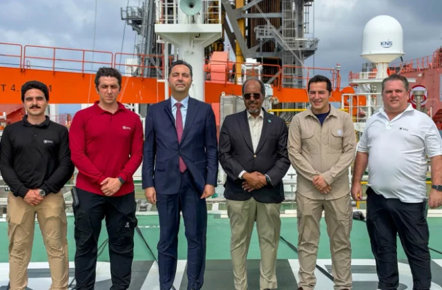 Somali President Visits Turkish Drillship as Offshore Oil Exploration Advances