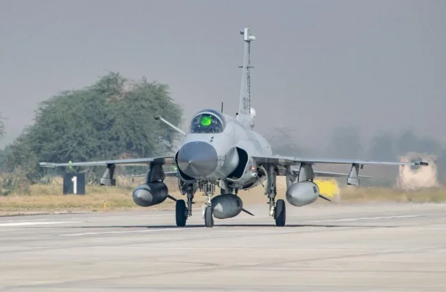 Somalia Procures JF-17 Fighter Jets in Deal With Pakistan