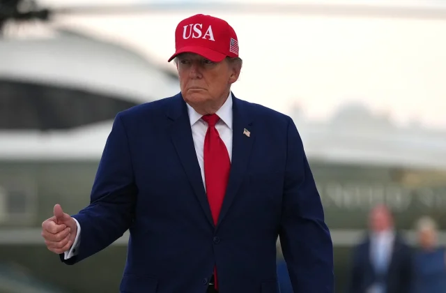 Trump Signs Executive Order Waiving New Sanctions on Russia