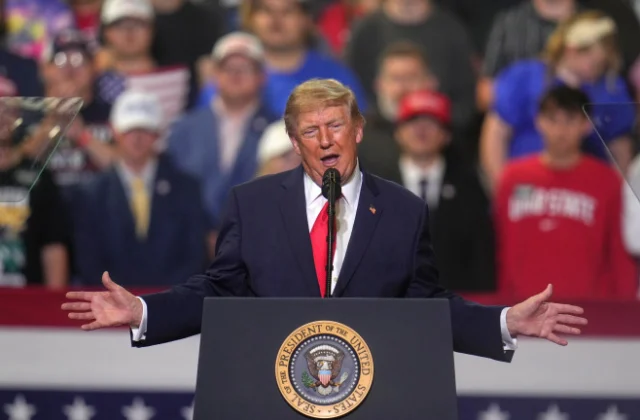 Trump attacks immigrants from Somalia and Haiti while rallying for Ohio Republican candidates