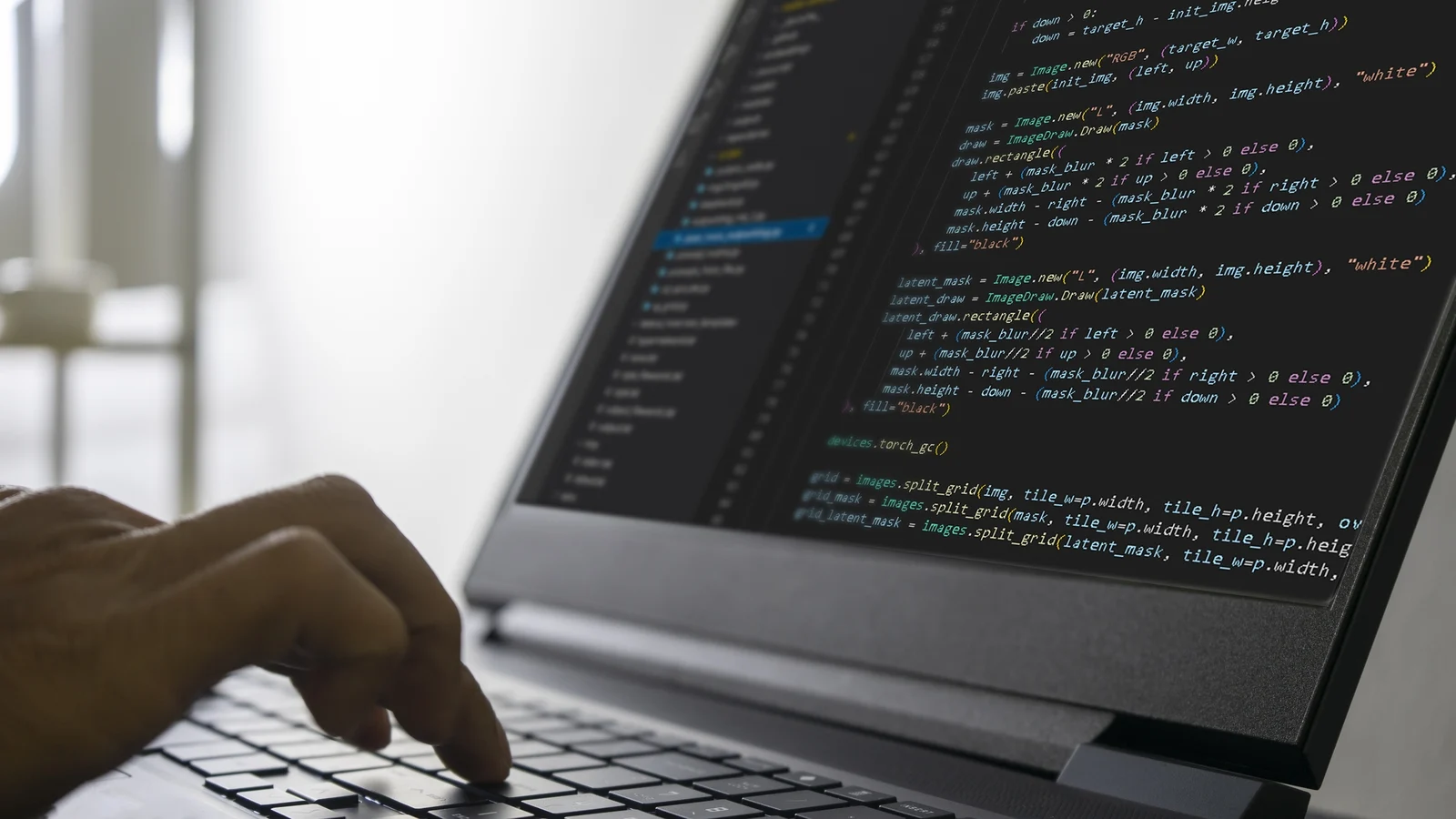 Websites Go Offline After AI-Discovered Flaw Triggers Security Scramble